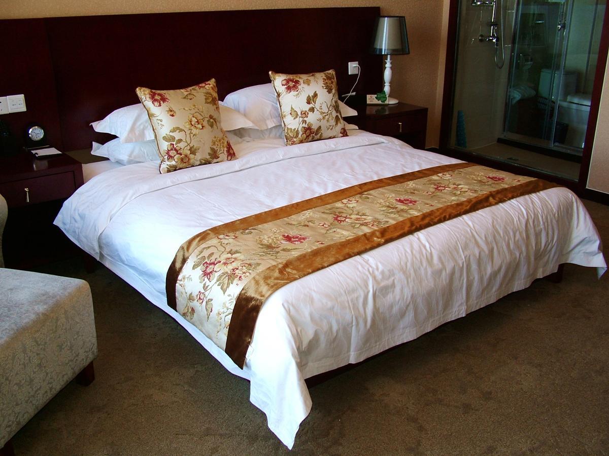 Fuxing Oriental Boutique Hotel Chifeng Værelse billede