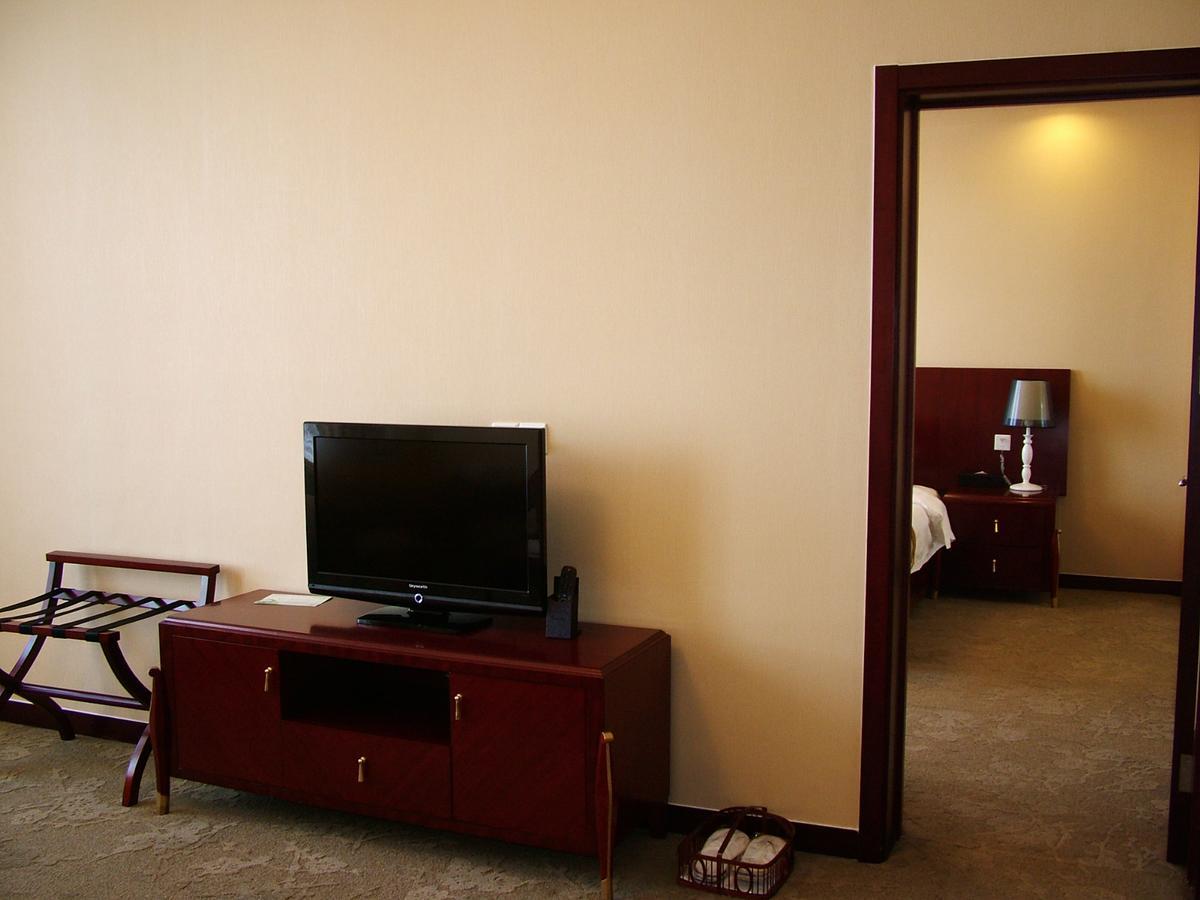 Fuxing Oriental Boutique Hotel Chifeng Værelse billede