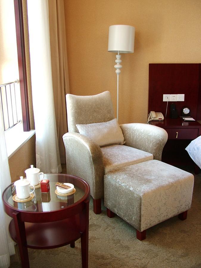 Fuxing Oriental Boutique Hotel Chifeng Værelse billede