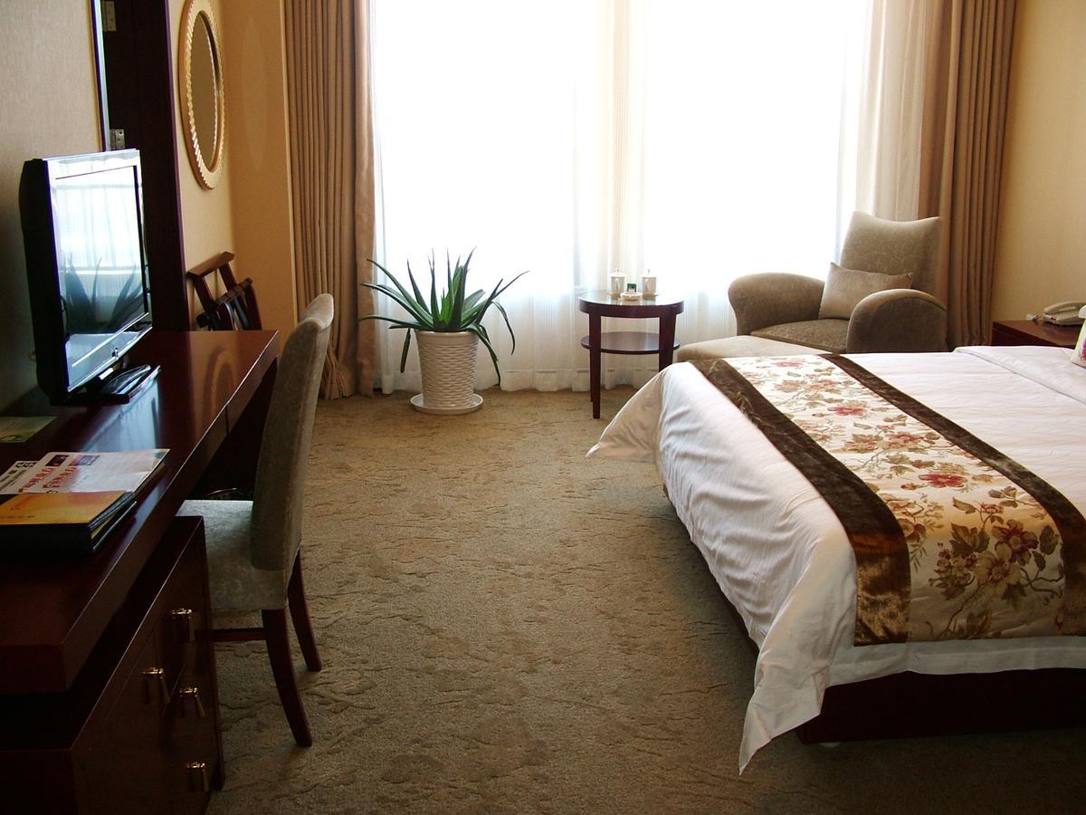 Fuxing Oriental Boutique Hotel Chifeng Værelse billede